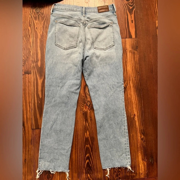MADEWELL The Perfect Vintage Jean Grandbay Wash: Ripped Edition Petite Length - Picture 8 of 8